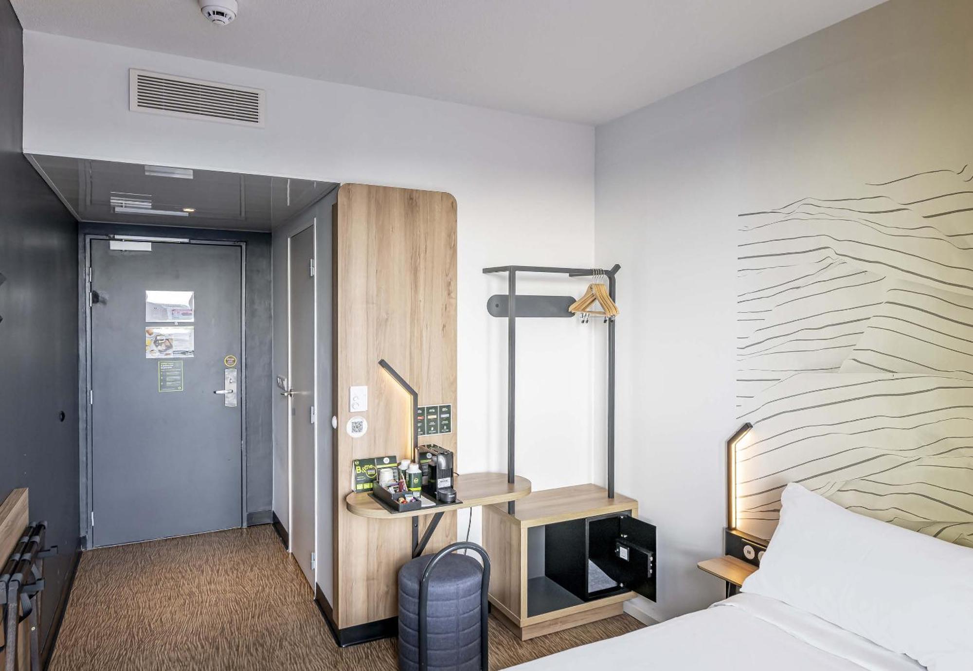 B&B Hotel Bordeaux Bassins A Flot Exterior foto