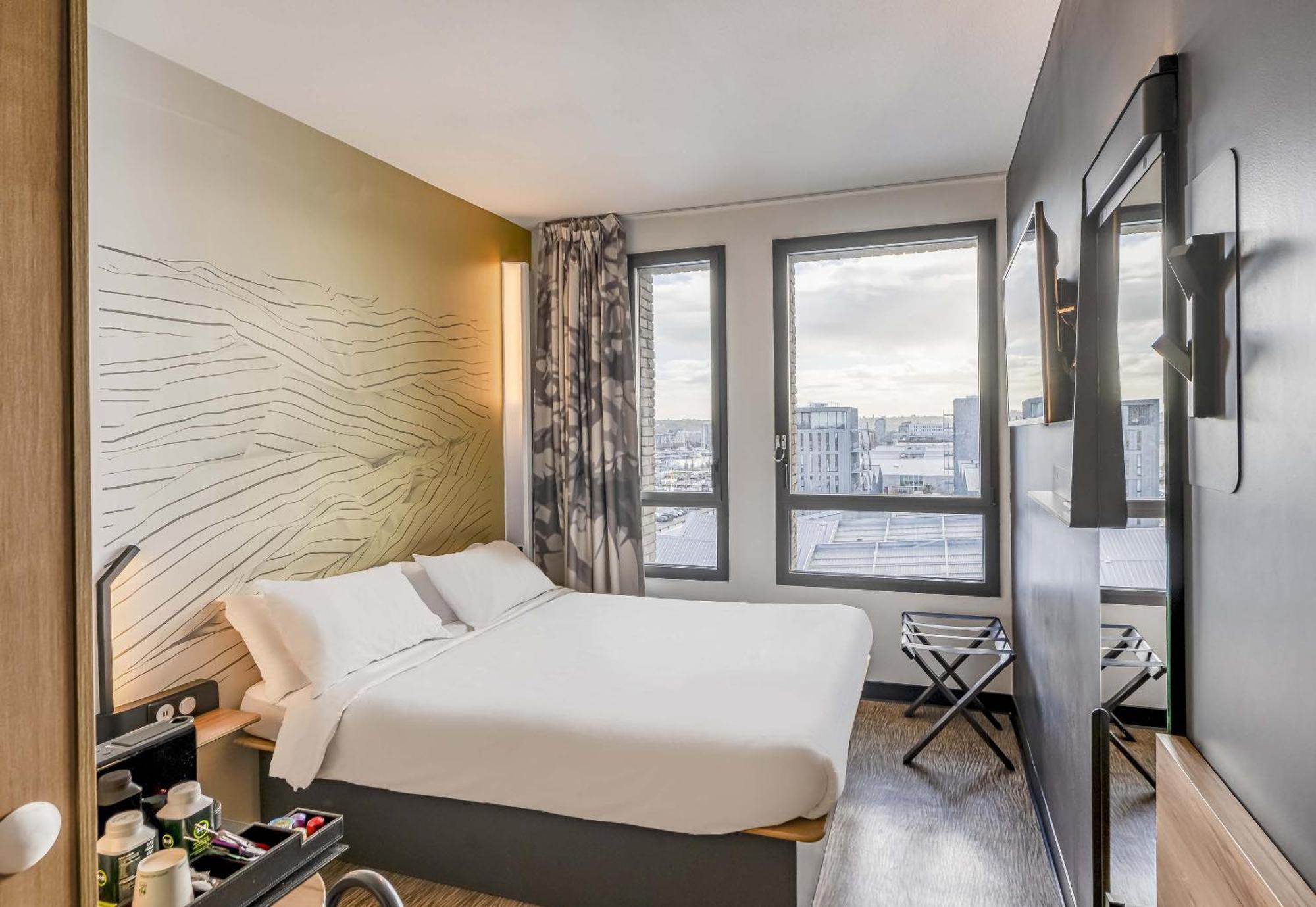 B&B Hotel Bordeaux Bassins A Flot Exterior foto