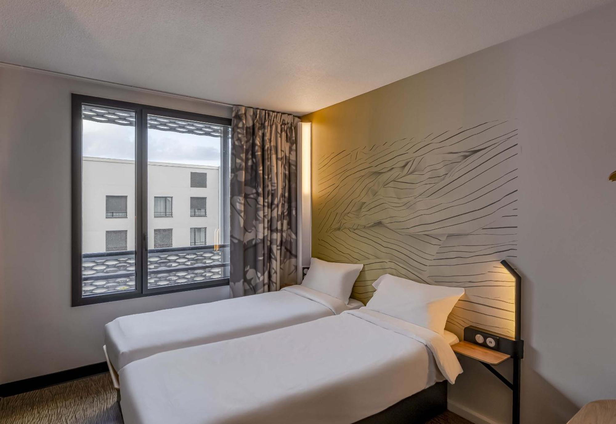 B&B Hotel Bordeaux Bassins A Flot Exterior foto