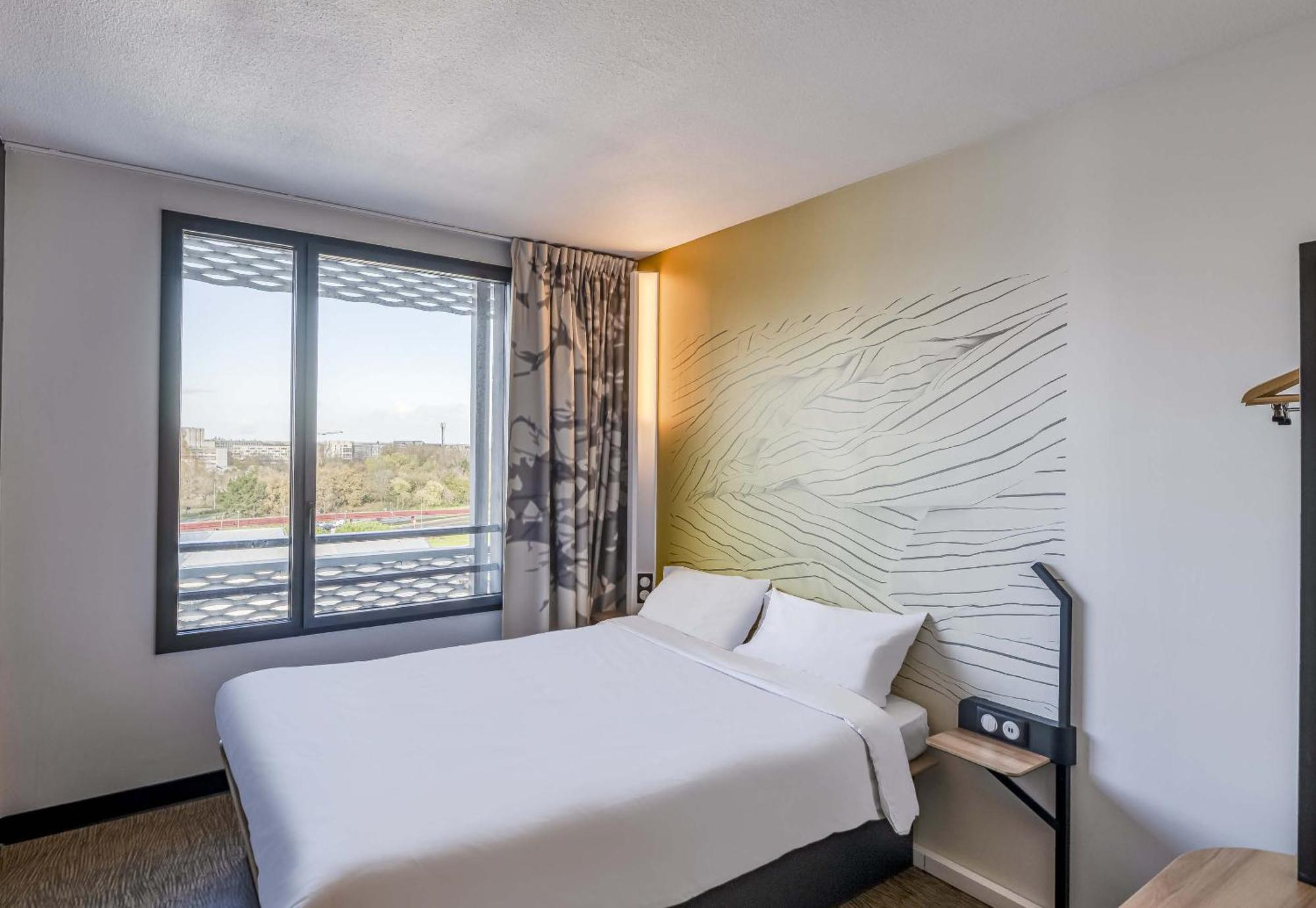 B&B Hotel Bordeaux Bassins A Flot Exterior foto